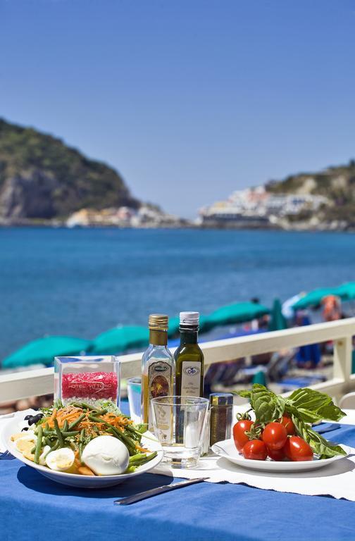 Hotel Vittorio Beach Resort Barano dʼIschia Buitenkant foto