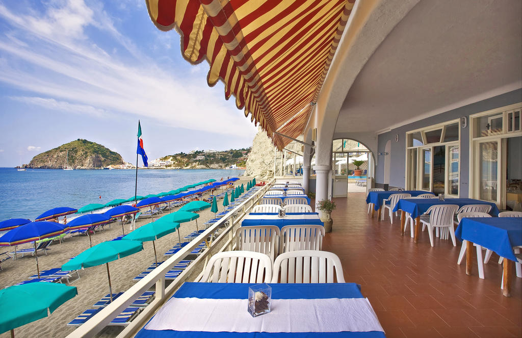 Hotel Vittorio Beach Resort Barano dʼIschia Buitenkant foto