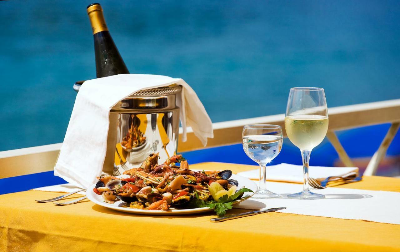 Hotel Vittorio Beach Resort Barano dʼIschia Buitenkant foto